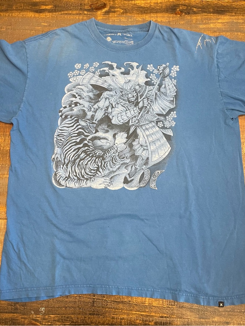 Y2K Hurley Blue Graphic Samurai & Tiger Short-Sleeve Tee